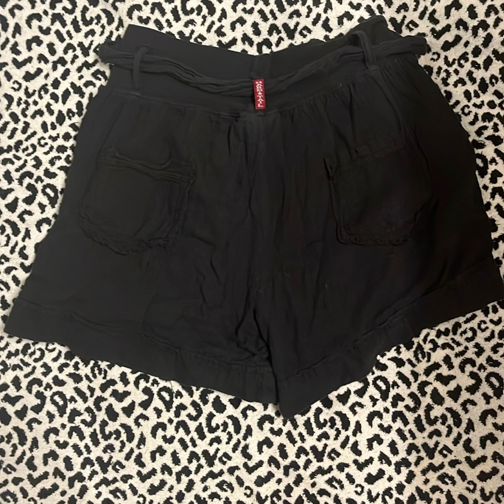 HARD TAIL shorts